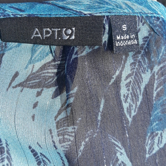 Apartment 9 ladies blouse - Picture 4 of 4